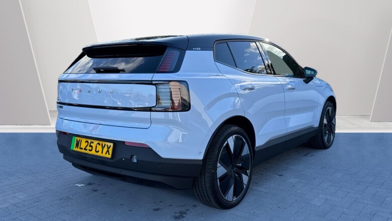 Volvo EX30 200kW SM Extended Range Ultra 69kWh 5dr Auto Electric Estate